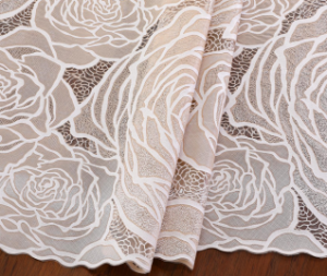 LA-0656Z Клеенка ажурная "FELICITA" 1.37x20 п.м.
